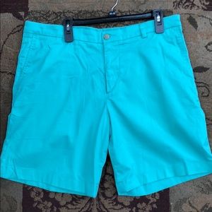 Vineyard vine shorts